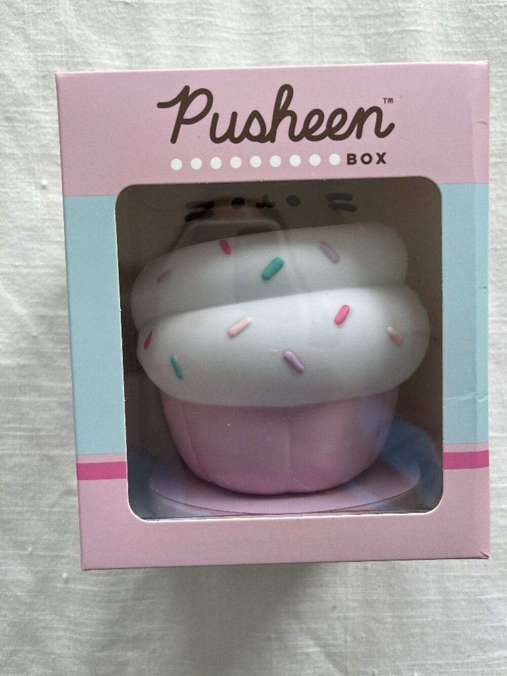 Pusheen Box Exclusive Cupcake Vinyl Figure – 2025 Collectible